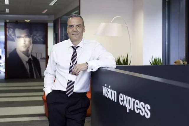 Czy w Vision Express dobrze badają wzrok? Opinie i doświadczenia klientów Czy w Vision Express dobrze badają wzrok? Opinie i doświadczenia klientów